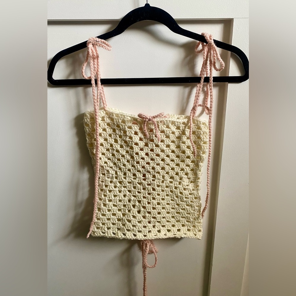 Super cute crochet top